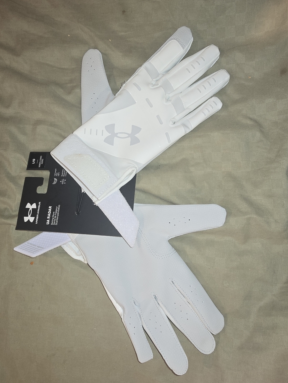 Under Armour White Performance Football Gloves